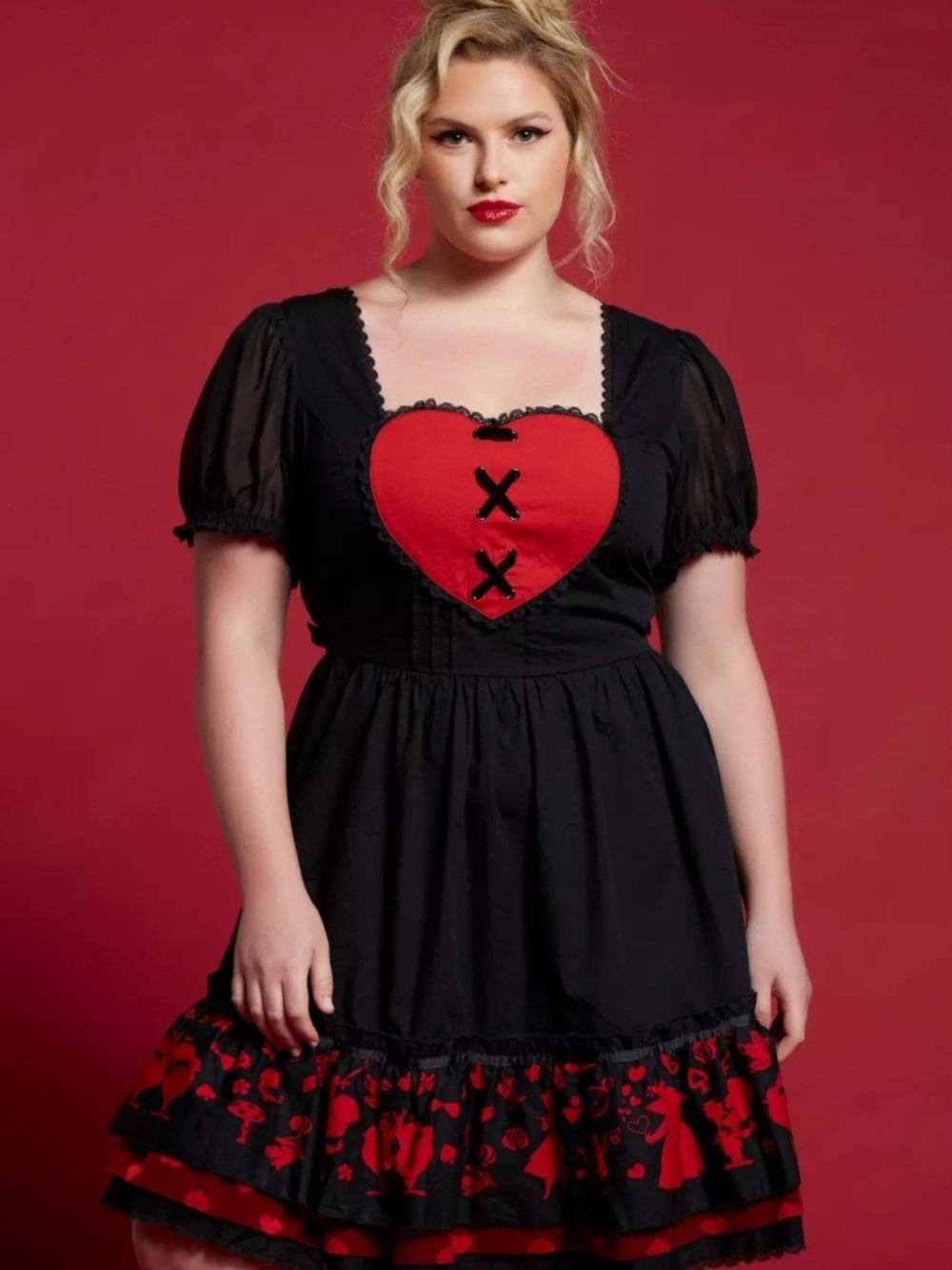 MopHot Topic Queen Of Hearts Dress